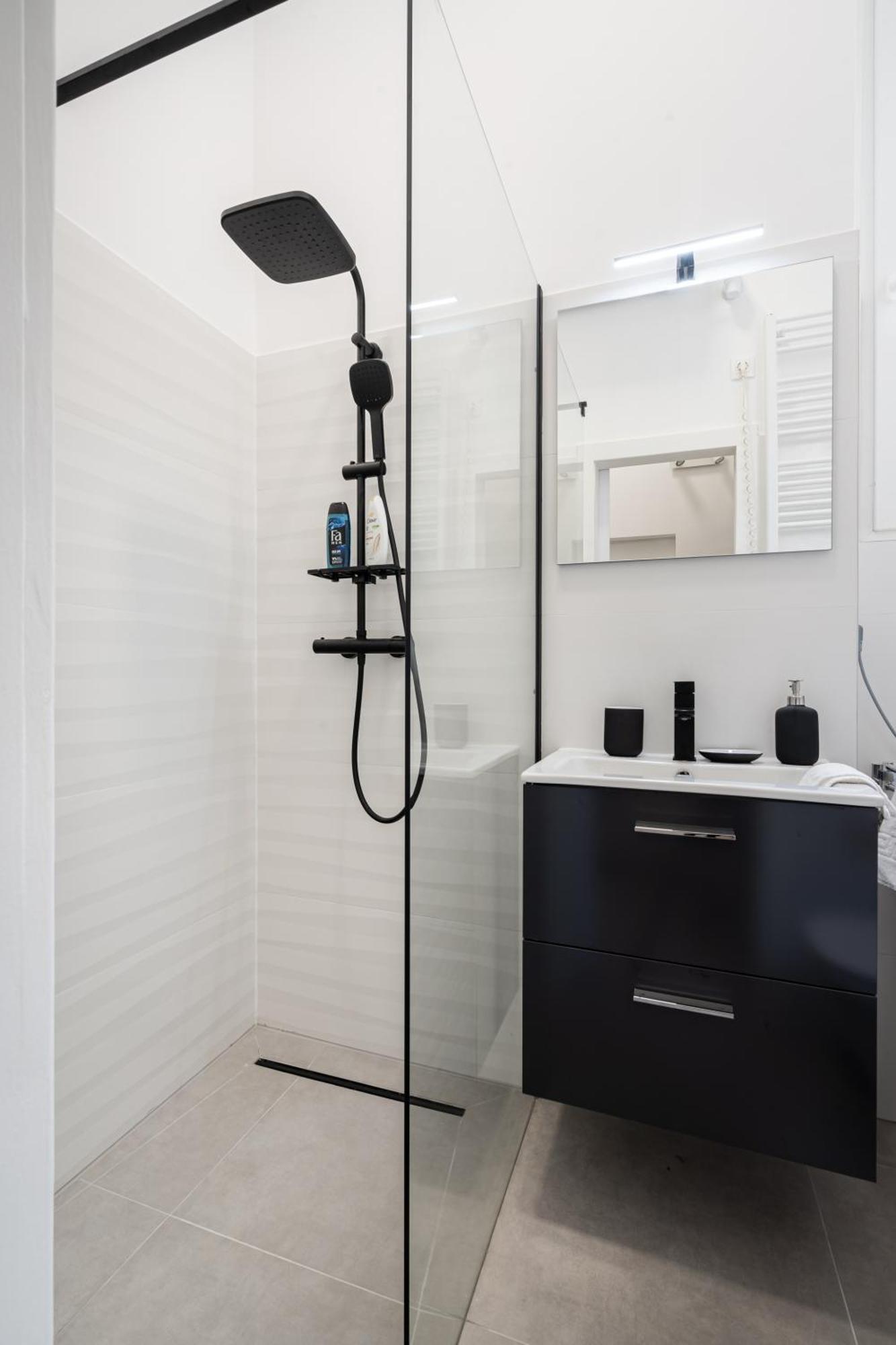 בודפשט Dorsett Heights Apartment מראה חיצוני תמונה